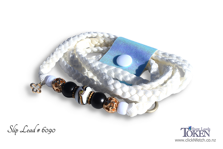 Tuxedo Slip Lead